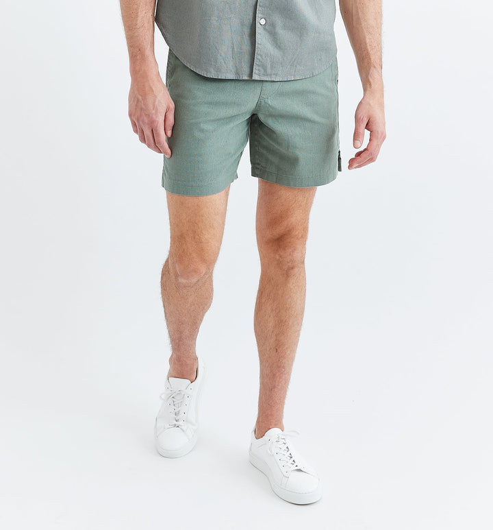 essential linen short laurel