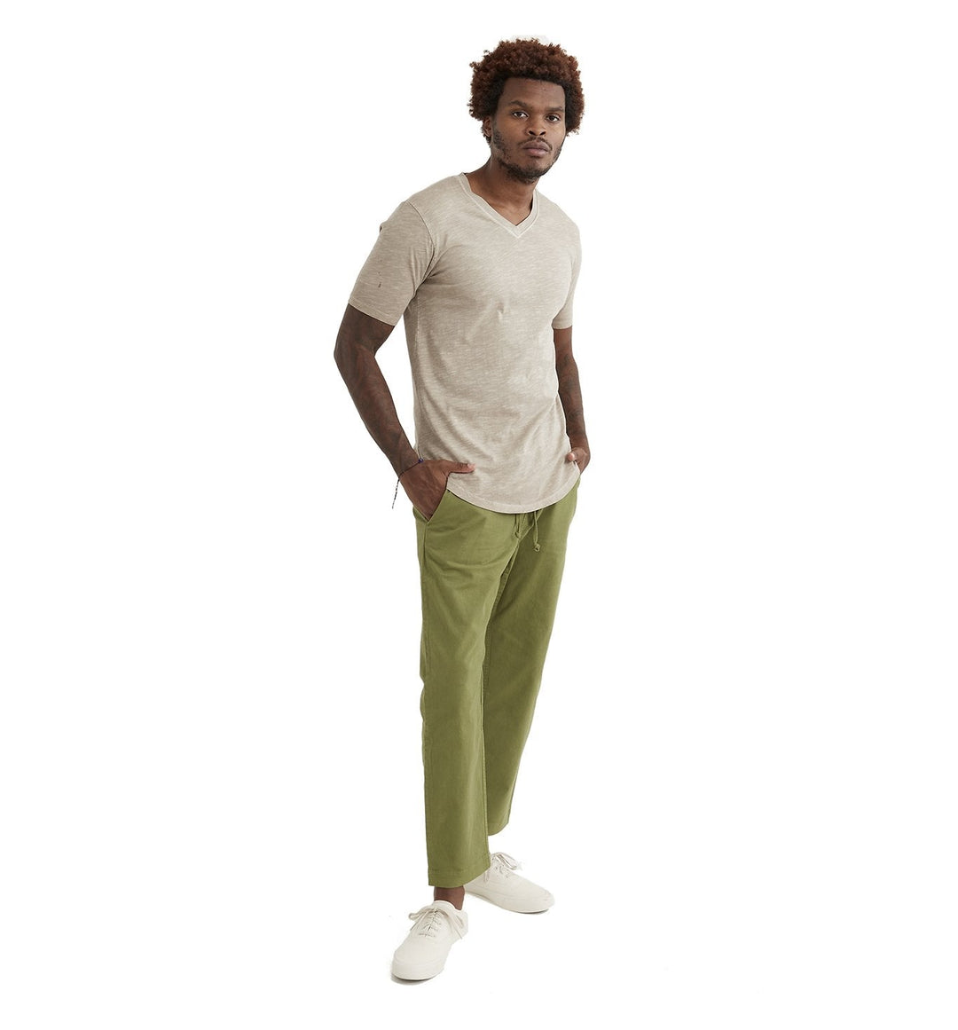 Sun-Faded Slub Scallop V-Neck T-Shirt - Timberwolf – Goodlife