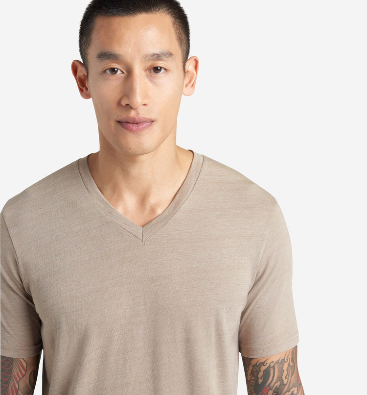 Tri-Blend Scallop V | Goodlife