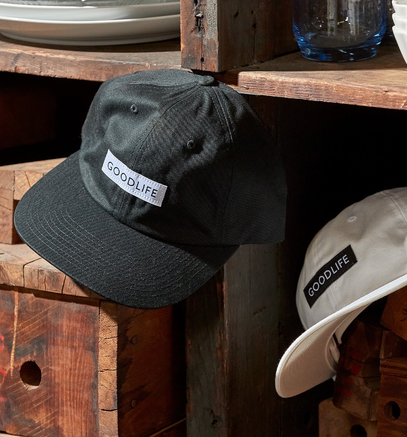Curved Brim Box Logo Hat | Black
